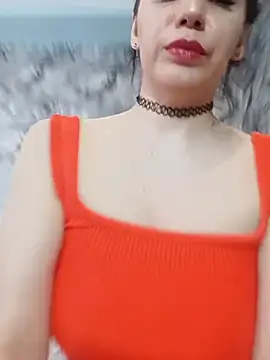 AlisaLowq online show from March 6, 7:14 am