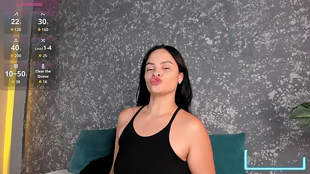 emma  summers online show from May 27, 5:32 pm