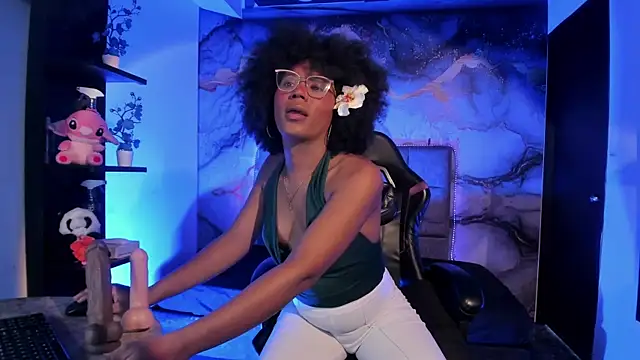 CataleyaMoon  online show from July 7, 7:38 pm