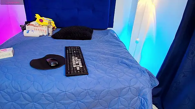 noah bellarose online show from February 13, 7:48 pm