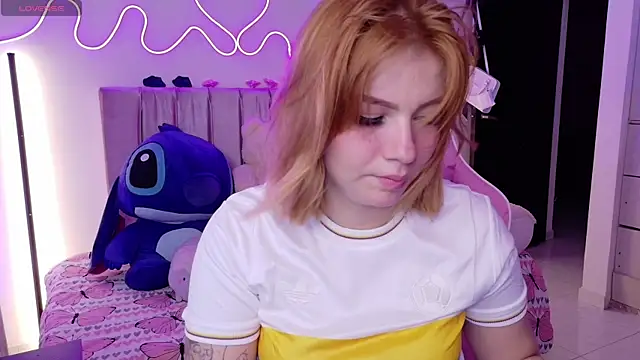 alessia dolce online show from June 24, 6:01 am