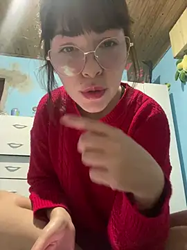 Luna33- online show from August 5, 11:33 pm