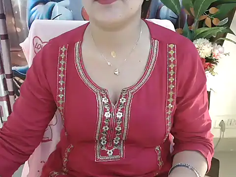  chitranshi online show from May 4, 5:00 am