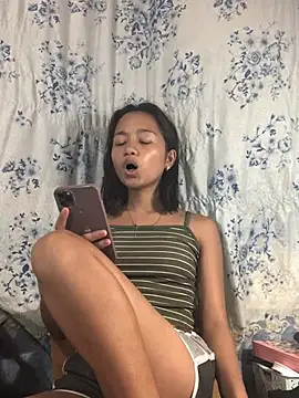 Asianpinay Skinny1818 online show from July 4, 3:35 am