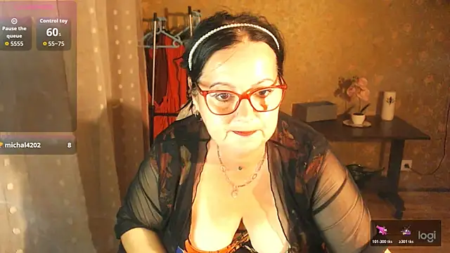 exiMIlf online show from July 11, 6:30 pm
