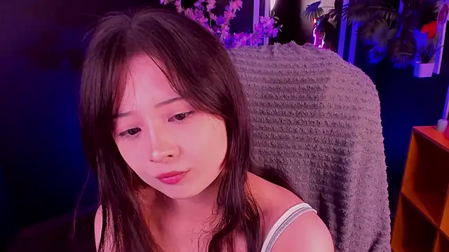 May Ling online show from August 1, 11:01 am