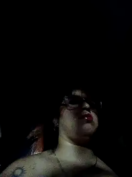 Royal street 1 online show from March 9, 3:53 am