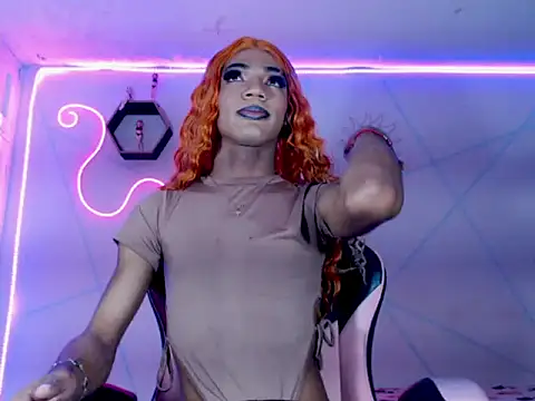 Violeta R  online show from February 23, 9:47 pm