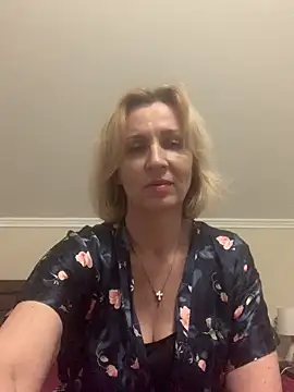 VeltaMur975 online show from March 6, 8:26 pm