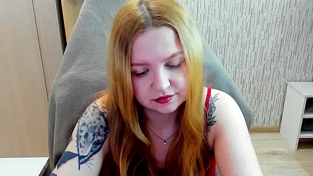 AnitaXVine online show from May 15, 8:00 pm