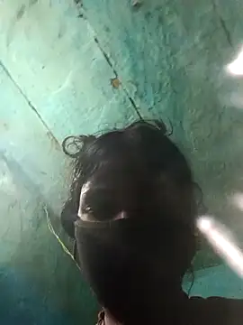 Desi Couple P online show from March 14, 12:22 am