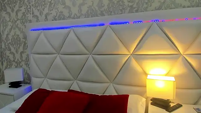 HollyOlson online show from July 2, 1:17 pm