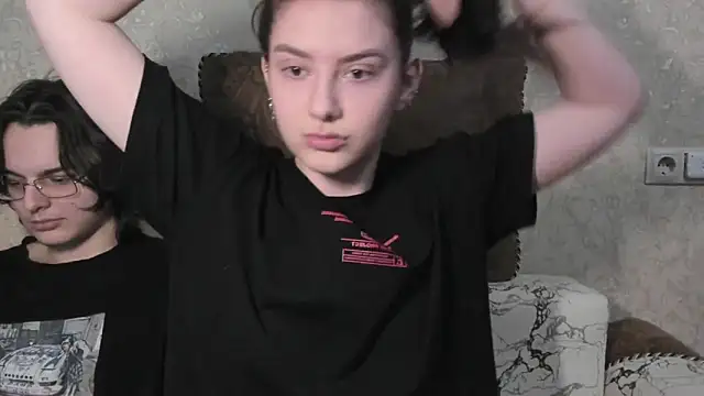 love lina muuur online show from March 15, 1:18 am