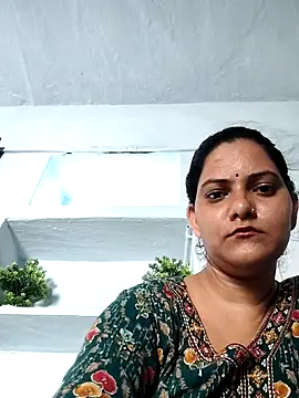 Anushka Singh0 online show from June 8, 10:27 am