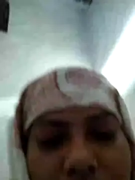 Anushka Singh0 online show from June 25, 1:27 am