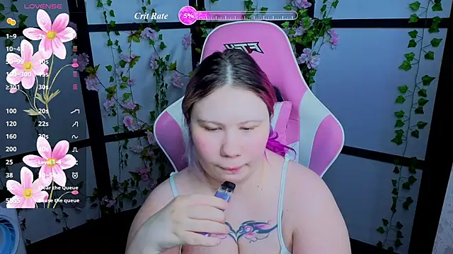 kitsune little online show from August 7, 5:31 pm
