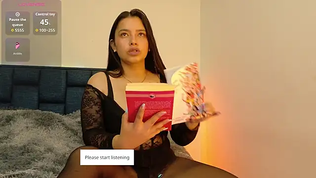 Miss Bella Flame online show from March 13, 11:55 am