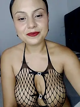 tiifany lopez online show from April 30, 10:36 pm