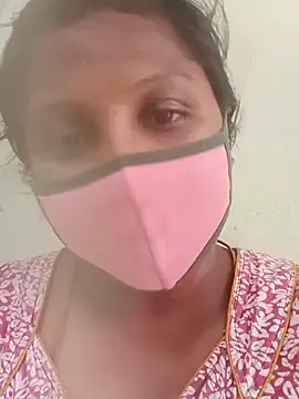 tamilkaviya431 online show from June 18, 3:52 am