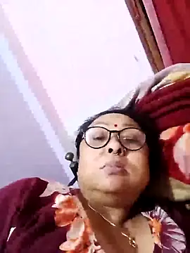 Hot-Mou11 online show from March 23, 1:50 pm