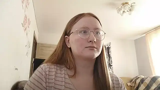 AnikaLipps online show from June 25, 2:07 pm