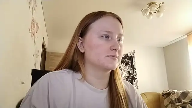 AnikaLipps online show from June 16, 9:32 am