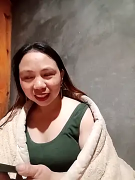 Pretty girl 2 online show from March 11, 1:14 pm