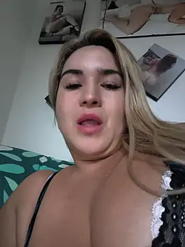 violet-grey online show from August 1, 10:56 pm