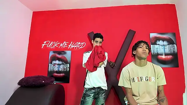 GREEN BOYS online show from February 22, 7:53 am