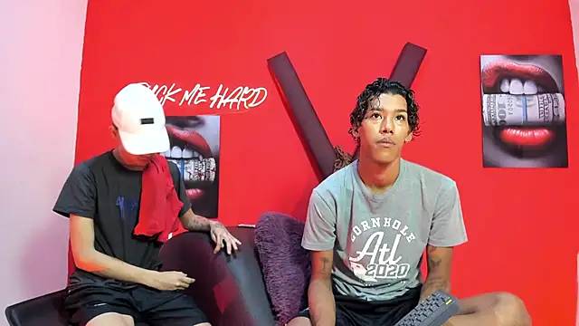 GREEN BOYS online show from February 18, 7:29 am