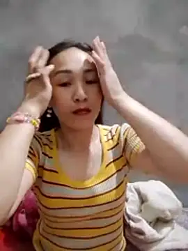 Thobaby112 online show from February 25, 12:31 am