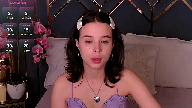 LanaLedger online show from July 12, 11:22 am