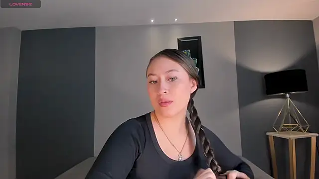 AmyRosse X online show from April 28, 12:09 pm