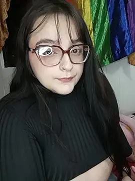 daphneev online show from July 15, 1:21 am