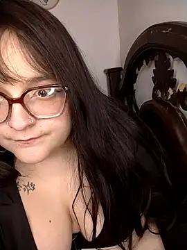 daphneev online show from August 2, 1:19 am