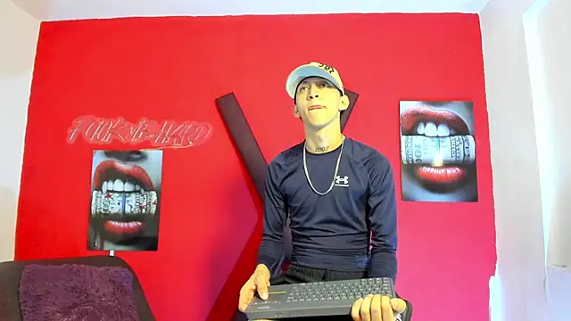 BOYS PLAY online show from March 7, 1:40 pm