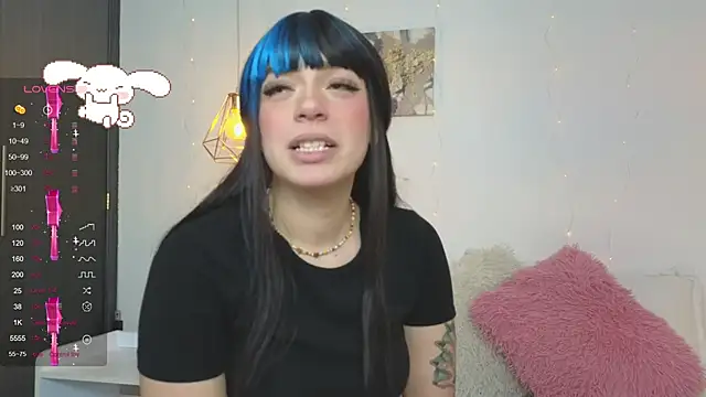 Emma softt online show from June 23, 1:58 am