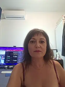 SaraGina online show from July 26, 9:33 pm