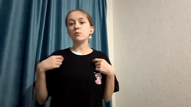 StaticBliss online show from March 10, 6:56 pm