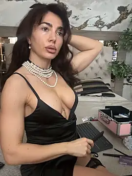 VioletVIP online show from March 9, 3:15 pm