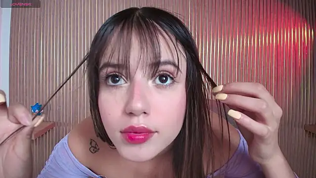 jade winslow online show from March 19, 7:40 pm