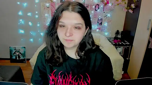 Kate Acid online show from April 29, 11:32 pm