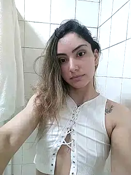 Larinhacat online show from February 20, 4:11 am