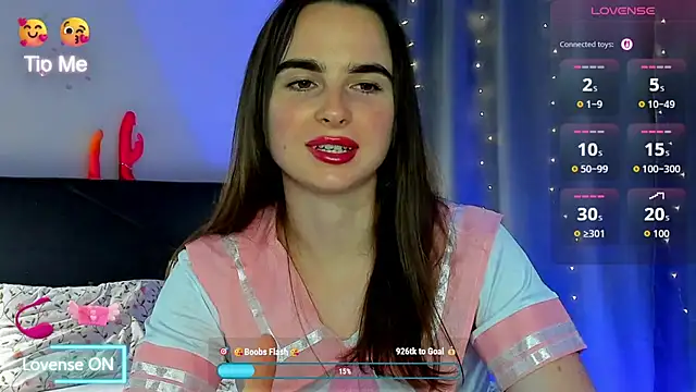 megann fox2 online show from July 13, 5:14 pm