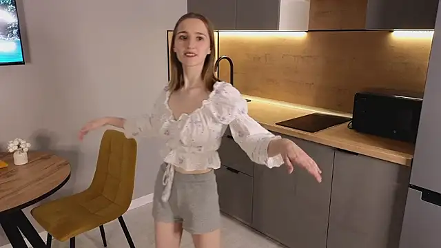 AshleyyJones online show from March 18, 2:11 pm