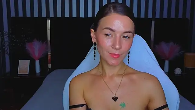 GracefulMichelle online show from June 20, 7:50 pm