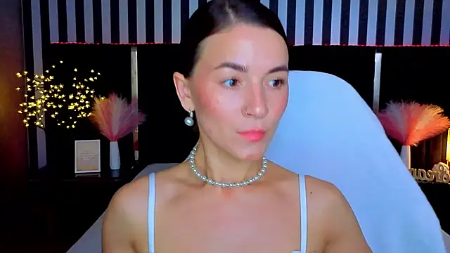 GracefulMichelle online show from June 27, 7:42 pm