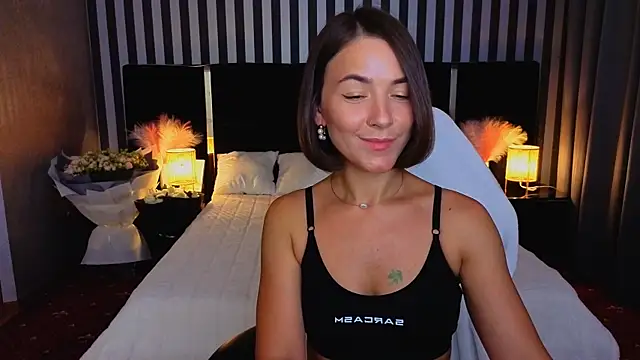 GracefulMichelle online show from August 5, 7:53 pm