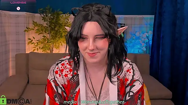 candy yeah online show from April 27, 5:32 pm