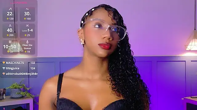 Chloe-Rose- online show from August 5, 3:46 am